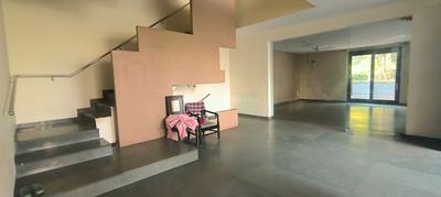 Hall Image of 6000 Sq.ft 6 BHK Independent House for sale in Sector 72 Noida for Rs. 75000000