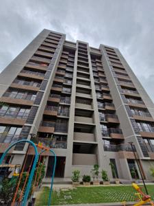 Image of 1900 Sq.ft 3 BHK Apartment / Flat for rent in Vihav Elinor, New Alkapuri, Vadodara for Rs. 30000