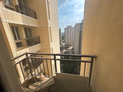 Balcony Image of 960 Sq.ft 2 BHK Apartment / Flat for sale in Jaypee Kosmos, Sector 134 Noida for Rs. 7500000