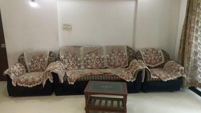 Living Room Image of 650 Sq.ft 2 BHK Apartment / Flat for rent in Lodha Splendora, Kasarvadavali Thane for Rs. 35000