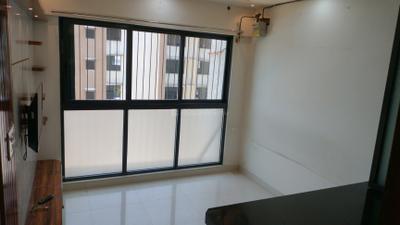 Living Room Image of 541 Sq.ft 1 BHK Apartment / Flat for rent in Lodha Quality Home Tower 5, Thane West Thane for Rs. 28000
