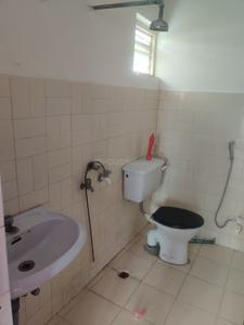 Bathroom Image of 1400 Sq.ft 3 BHK Duplex for rent in Katara Hills Bhopal for Rs. 20000