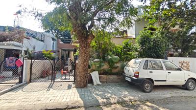 Image of 1800 Sq.ft 3 BHK Duplex for sale in Kolar Road, Bhopal for Rs. 13500000