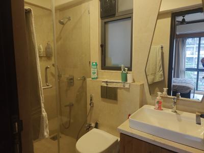 Bathroom Image of 500 Sq.ft 1 BHK Apartment / Flat for rent in Omkar Vive, Kurla West Mumbai for Rs. 64999