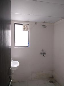 Common Bathroom Image of 750 Sq.ft 3 BHK Apartment / Flat for sale in Amolik Sankalp, Sector 85 Faridabad for Rs. 7500000