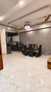 Image of 1050 Sq.ft 2 BHK Apartment / Flat for rent in Bamheta Village, Ghaziabad for Rs. 21000