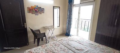 Bedroom Image of 750 Sq.ft 1 BHK Apartment / Flat for rent in Amrapali Princely Estate, Sector 76 Noida for Rs. 15000