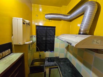Kitchen Image of 700 Sq.ft 2 BHK Apartment / Flat for sale in New Alipore Kolkata for Rs. 4500000