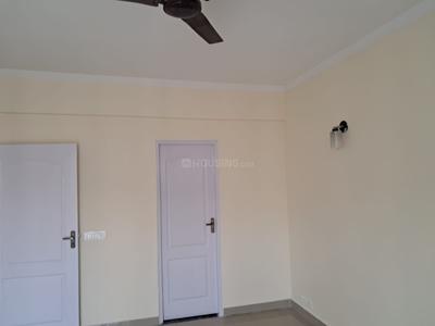 Bedroom Image of 1350 Sq.ft 3 BHK Apartment / Flat for sale in Unitech Uniworld Gardens 2, Sector 47 Gurgaon for Rs. 19600000