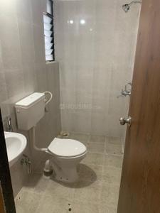 Bathroom Image of 580 Sq.ft 1 BHK Apartment / Flat for rent in Gagan Avencia, Kharadi Pune for Rs. 25000