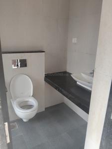 Bathroom Image of 787 Sq.ft 3 BHK Apartment / Flat for sale in Sheth Zuri, Thane West Thane for Rs. 22500000