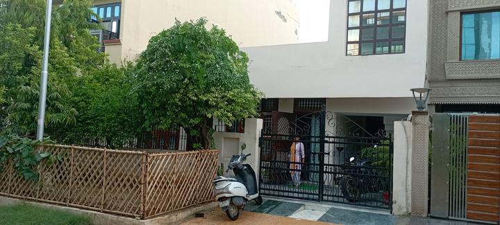 Block F, Beta II Greater Noida Main Image 1