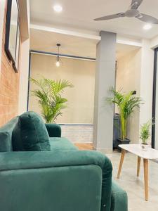 Bedroom Image of 950 Sq.ft 1 BHK Apartment / Flat for rent in Palasia Indore for Rs. 17200