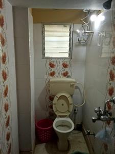 Bathroom Image of 900 Sq.ft 2 BHK Apartment / Flat for sale in Jadavpur Kolkata for Rs. 3300000