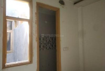 Bedroom Image of 680 Sq.ft 2 BHK Builder Floor for sale in Govindpuri New Delhi for Rs. 4700000