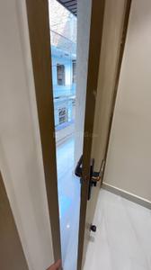 Balcony Image of 1000 Sq.ft 3 BHK Apartment / Flat for sale in Sewak Park New Delhi for Rs. 4800000