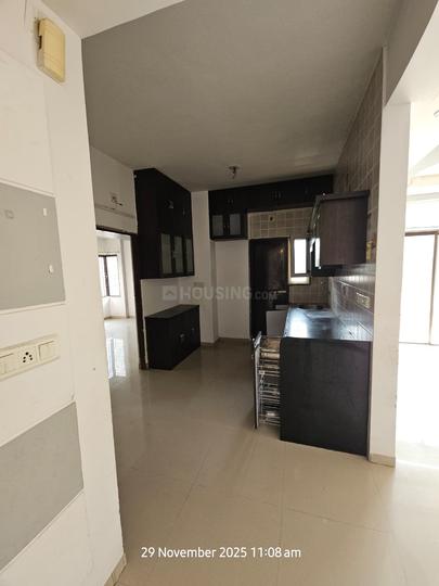 LUXURIOUS APARTMENT Kitchen 1