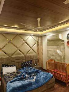 Bedroom Image of 1500 Sq.ft 3 BHK Independent House for sale in  Vikram Vihar Residents Association, Lajpat Nagar New Delhi for Rs. 34000000