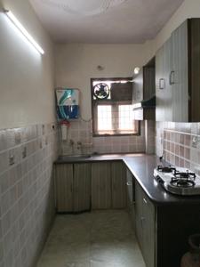 Kitchen Image of 750 Sq.ft 2 BHK Builder Floor for rent in Shalimar Bagh New Delhi for Rs. 23000