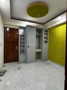 Bedroom Image of 650 Sq.ft 1 BHK Apartment / Flat for sale in Sector 73 Noida for Rs. 2495000