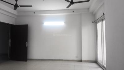 Living Room Image of 1995 Sq.ft 3.5 BHK Apartment / Flat for sale in Gulshan Ikebana, Sector 143 Noida for Rs. 32000000
