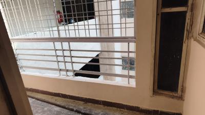 Balcony Image of 1320 Sq.ft 2.5 BHK Apartment / Flat for sale in Supertech Livingston, Crossings Republik Ghaziabad for Rs. 9500000