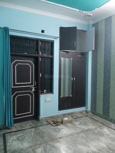 Bedroom Image of 800 Sq.ft 2 BHK Independent House for rent in Rajajipuram Lucknow for Rs. 9000