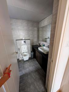 Bathroom Image of 1351 Sq.ft 3 BHK Apartment / Flat for rent in Godrej Air, Hoodi Bengaluru for Rs. 110000