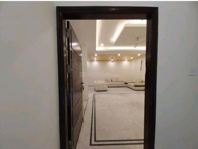 Hall Image of 3500 Sq.ft 4 BHK Builder Floor for rent in Sector 104 Noida for Rs. 100000