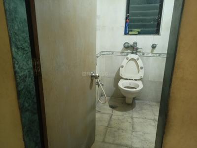 Bathroom Image of 1200 Sq.ft 3 BHK Apartment / Flat for sale in Lodha Paradise, Thane West Thane for Rs. 18500000