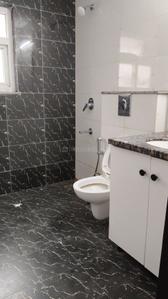 Image of 2906 Sq.ft 3 BHK Apartment / Flat for rent in BPTP Amstoria , Sector 102, Gurgaon for Rs. 50000