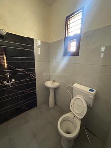 Bathroom Image of 750 Sq.ft 1 BHK Apartment / Flat for sale in Shivalik Homes, Sector 127 Mohali for Rs. 2650000