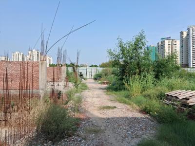 Image of 100 Sq.ft Residential Plot / Land for sale in Centrum Estates 76, Sector 76, Noida for Rs. 15500000