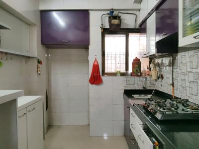 Kitchen Image of 930 Sq.ft 2 BHK Apartment / Flat for rent in Kasarvadavali Thane for Rs. 28000