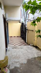 Balcony Image of 600 Sq.ft 2 BHK Independent House for rent in Mithanpura Muzaffarpur for Rs. 11000
