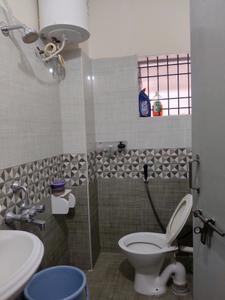 Common Bathroom Image of 550 Sq.ft 1 BHK Apartment / Flat for rent in New Tippasandra Bengaluru for Rs. 27500