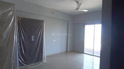 Bedroom Image of 1800 Sq.ft 3 BHK Apartment / Flat for rent in KGR Popular, Paharia Varanasi for Rs. 28000