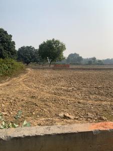 Image of 800 Sq.ft Residential Plot / Land for sale in Gomti Enclave, Hazratganj, Lucknow for Rs. 1800000