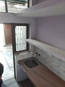Kitchen Image of 1500 Sq.ft 2 BHK Builder Floor for rent in Alambagh Lucknow for Rs. 8500