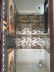 Common Bathroom Image of 750 Sq.ft 2 BHK Builder Floor for sale in DLF Ankur Vihar Ghaziabad for Rs. 2445000
