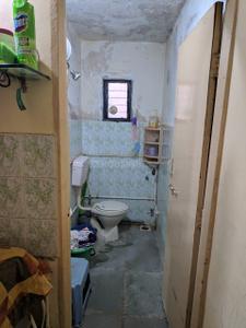 Bathroom Image of 1100 Sq.ft 2 BHK Apartment / Flat for sale in Kondhwa Pune for Rs. 3400000