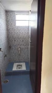 Bathroom Image of 250 Sq.ft 1 RK Independent House for rent in Chinthal Basthi Hyderabad for Rs. 7800