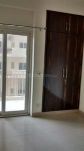 Bedroom Image of 2450 Sq.ft 4 BHK Apartment / Flat for sale in Mahagun Moderne, Sector 78 Noida for Rs. 36500000