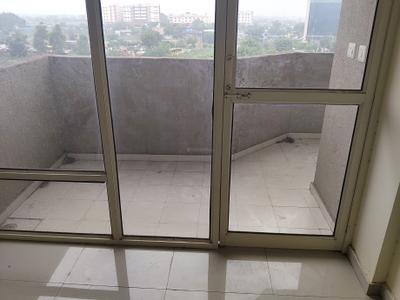 Balcony Image of 800 Sq.ft 2 BHK Apartment / Flat for rent in Pyramid Elite, Sector 86 Gurgaon for Rs. 18999