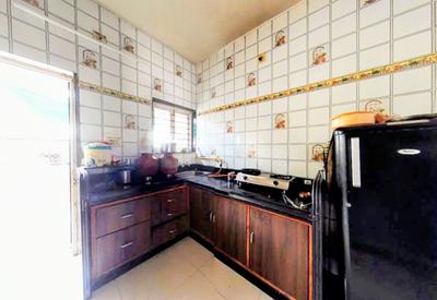 Kitchen Image of 2223 Sq.ft 5 BHK Independent House for sale in Ghatlodiya Ahmedabad for Rs. 25100000
