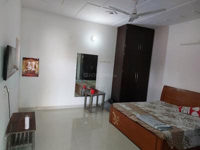 Bedroom Image of 800 Sq.ft 1 BHK Builder Floor for rent in Court Colony Sirsa for Rs. 9000
