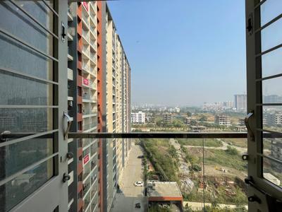 Balcony Image of 980 Sq.ft 2 BHK Apartment / Flat for rent in Kohinoor Sportsville, Maan Pune for Rs. 32000