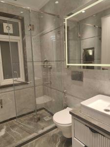 Bathroom Image of 2700 Sq.ft 3 BHK Builder Floor for sale in Golf Links New Delhi for Rs. 190000000
