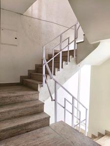 Staircase Image of 450 Sq.ft 1 BHK Builder Floor for rent in Sector 43 Gurgaon for Rs. 45000