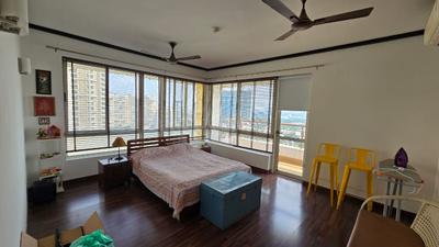 Bedroom Image of 2100 Sq.ft 2 BHK Apartment / Flat for sale in Jaypee The Kalypso Court, Sector 128 Noida for Rs. 27000000
